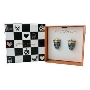 Betsey Johnson Black and Gold Skull Earrings